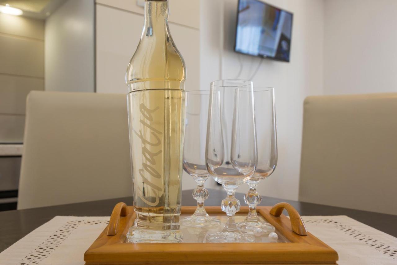Apartmani Xenia & Desiderio Buzet Εξωτερικό φωτογραφία